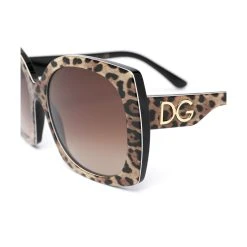 Dolce & Gabbana Sunglasses 8 Dolce & Gabbana Sunglasses -LINDA FARROW butikk 1cefc4b28b7a76f46be11300f24610d9