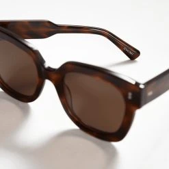 Brun Chimi Chimi 08M Tortoise Accessories -LINDA FARROW butikk 3059745239b560549813a0beb7198cfa