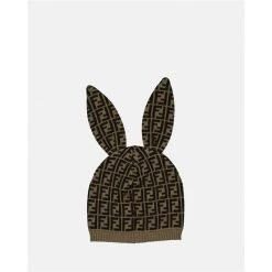 FENDI Hatt 8 FENDI Hatt -LINDA FARROW butikk 31dd988448913944f454ae545ae29264