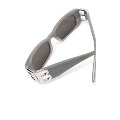 Balenciaga Solbriller -LINDA FARROW butikk 835c93acc8b32efba951b96a0b119e06