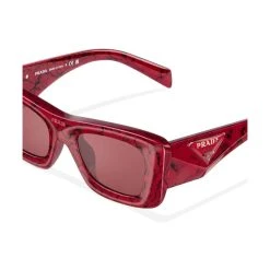 Prada Solbriller -LINDA FARROW butikk abb54cefb311381bfb083c996878ed0b