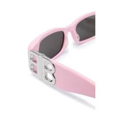 Balenciaga Solbriller -LINDA FARROW butikk e5fbcdd6e32433a9ea20d2cd32c69bd4