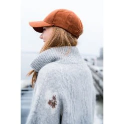 Camilla Pihl Cap -LINDA FARROW butikk f4fcbb4b3fbbdcd70ec23583d2a7c814