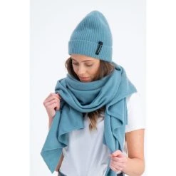 Kashmina Kashmirlue Elli 19 Kashmina Kashmirlue Elli -LINDA FARROW butikk fddb4c0b5dd867d67d3452108dd13109